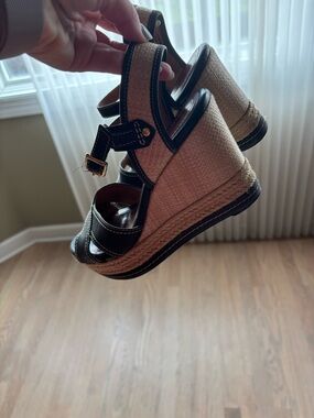 Indigo by Clark’s Black Leather Raffia Wedge Sandals Shoes Buckle Strap Size 6